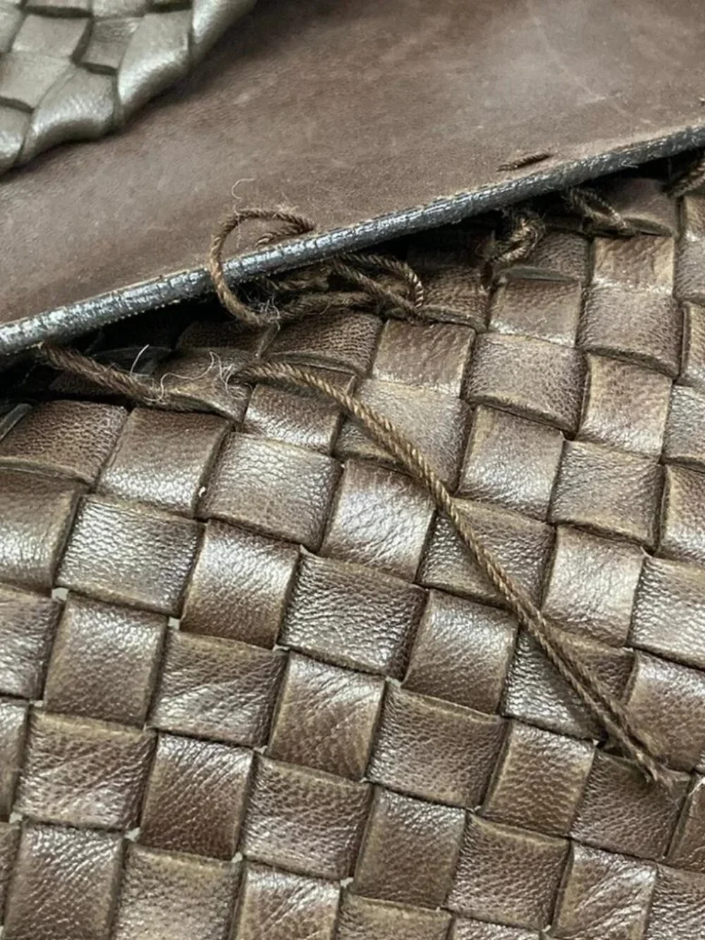 BOTTEGA VENETA Cabas MM 115664 Dark Brown Leather Tote Bag